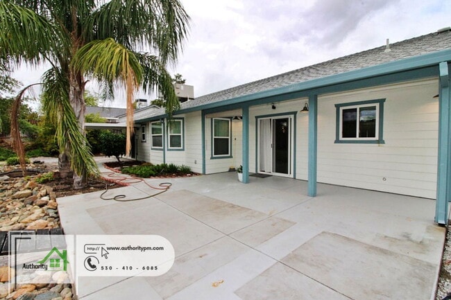 Building Photo - 966 Partridge Dr