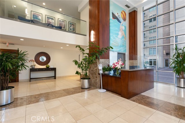 Building Photo - 388 E Ocean Blvd