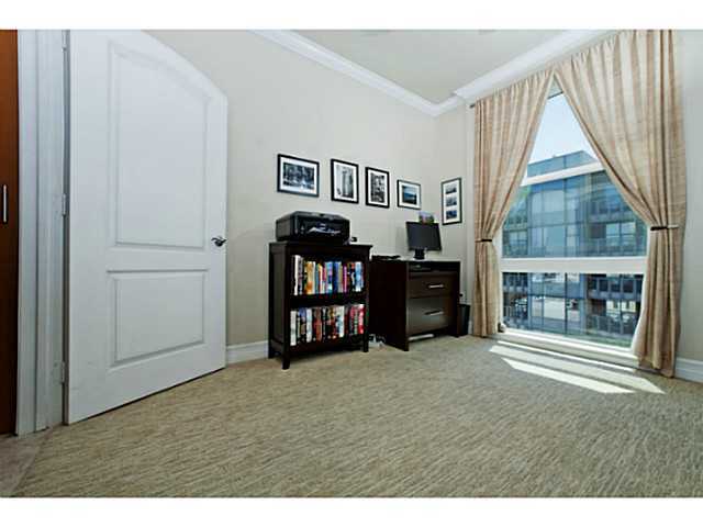 Building Photo - 1225 Island Ave