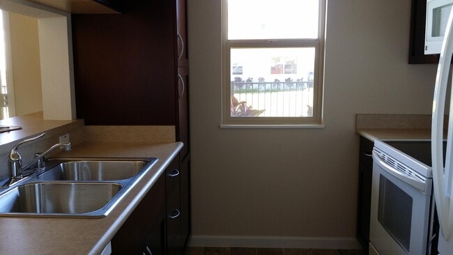 Building Photo - 145 Hoowaiwai Loop