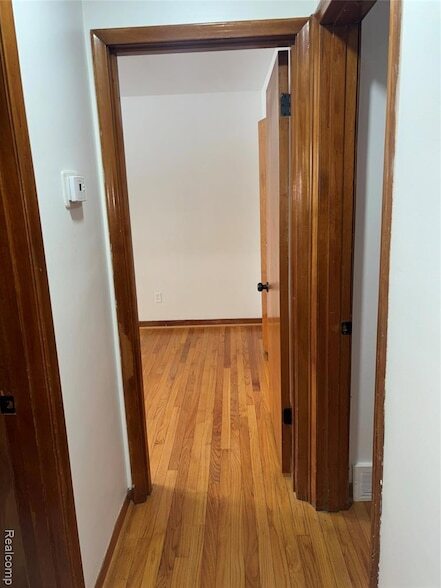 Building Photo - 1641 Fairview Ave