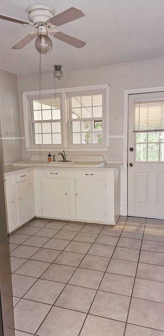 Building Photo - Quiet Living and Charm Meets Downtown Conway