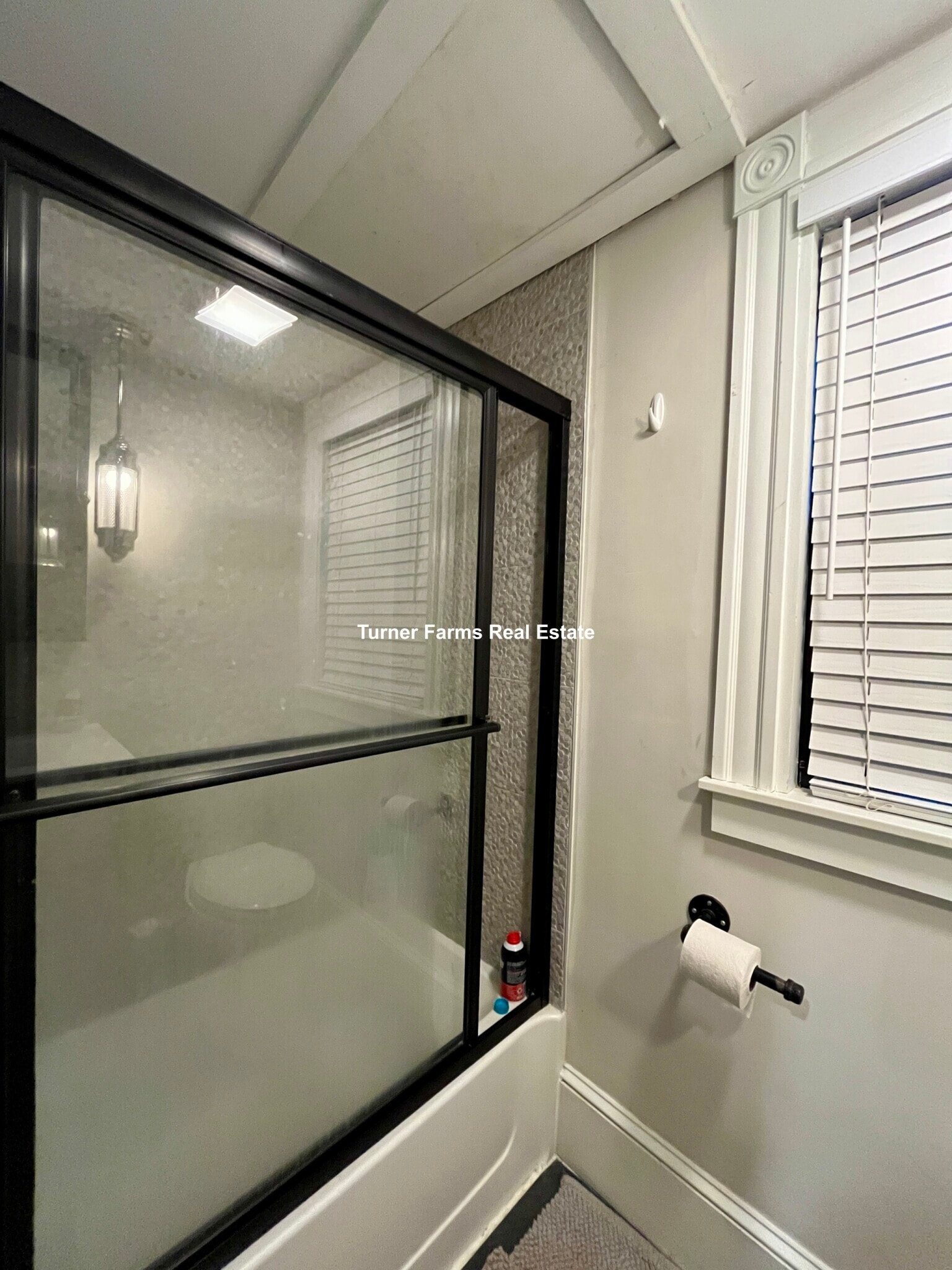 Building Photo - 1520 Tremont St