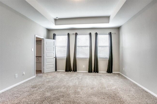 Building Photo - 22503 Miramar Bend Dr