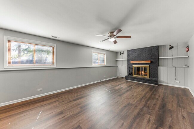 Building Photo - 1416 Sunnybrook Dr