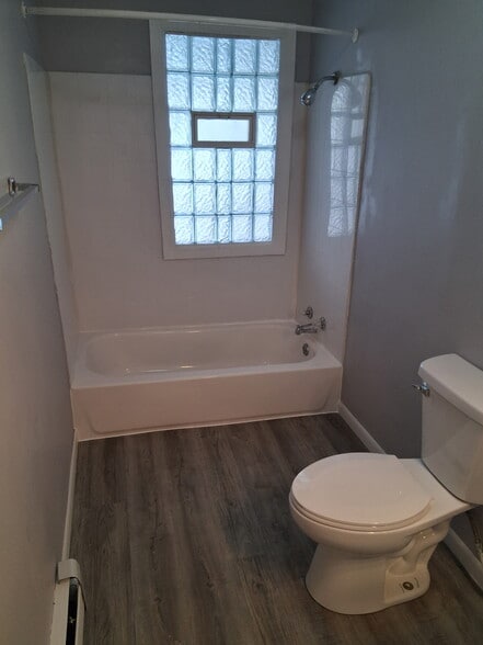 Bathroom - 254 E Jackson St