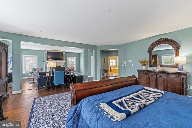 Building Photo - 2831 Galeshead Dr