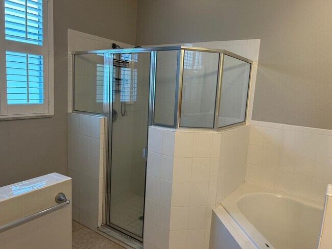 Building Photo - 4630 Portage Trail