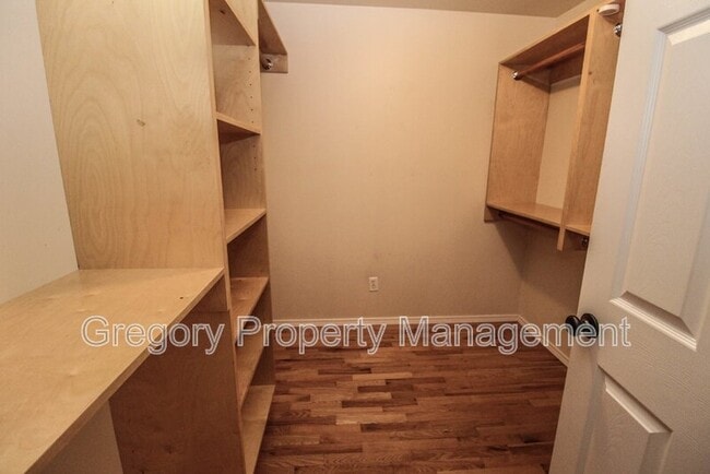 Building Photo - 14204 82nd Ave NE