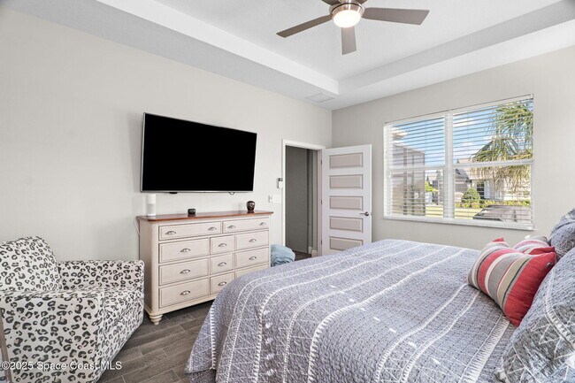 Building Photo - 2718 Addison Dr