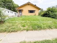 Building Photo - 400 S Highland Ave