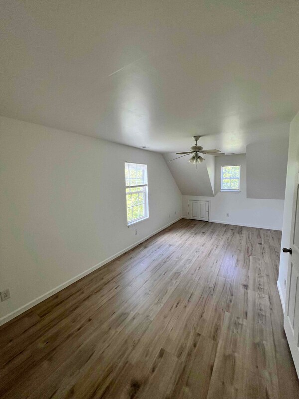 Building Photo - 369 Old Kinser Rd SE