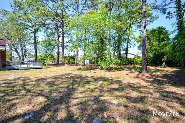 Building Photo - 23 Beauregard Dr