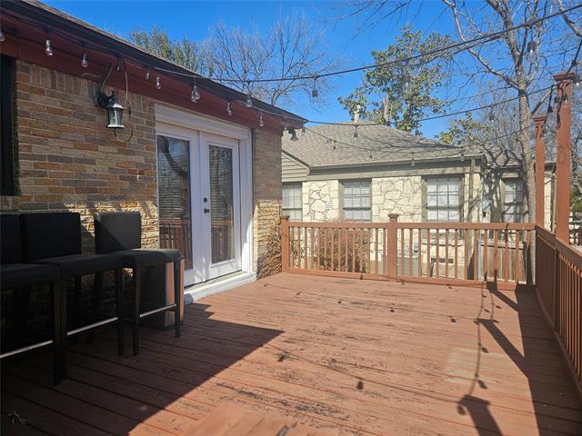 Building Photo - 7010 Vivian Ave