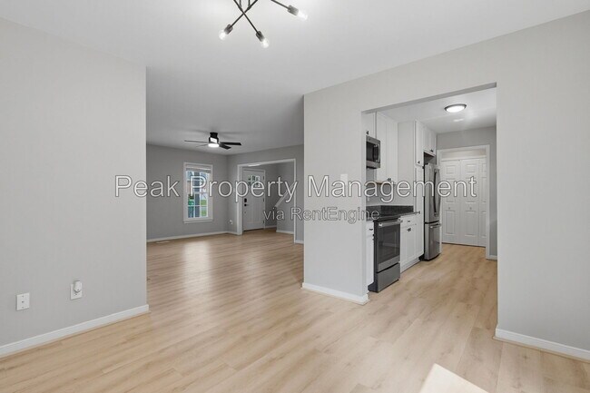 Building Photo - 5008 Chelsea Brook Ln