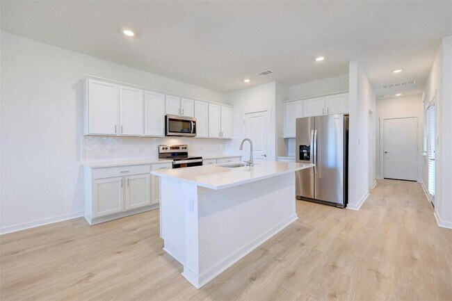 Building Photo - 2301 Wallin Bradley Dr