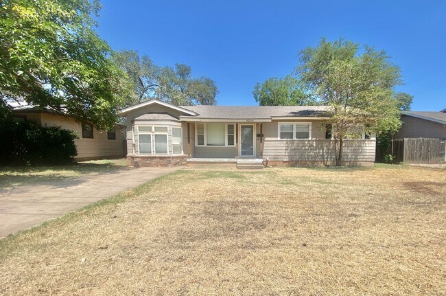 Primary Photo - Move in special - second month’s rent is f...