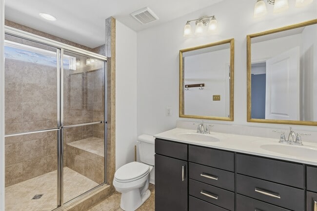 Building Photo - 1137 Red Hawk Way