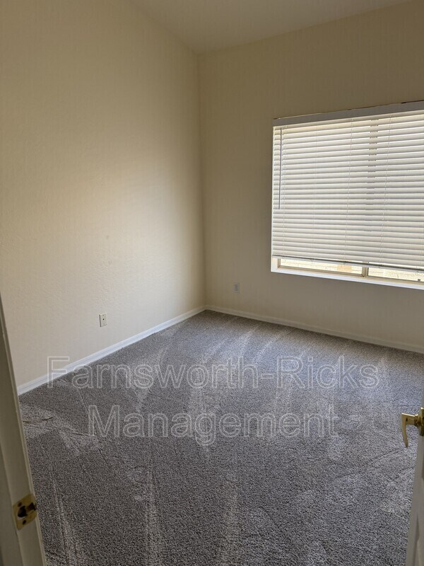 Building Photo - 3625 N Katmai