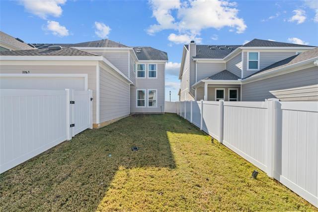 Building Photo - 10049 Adams Ln