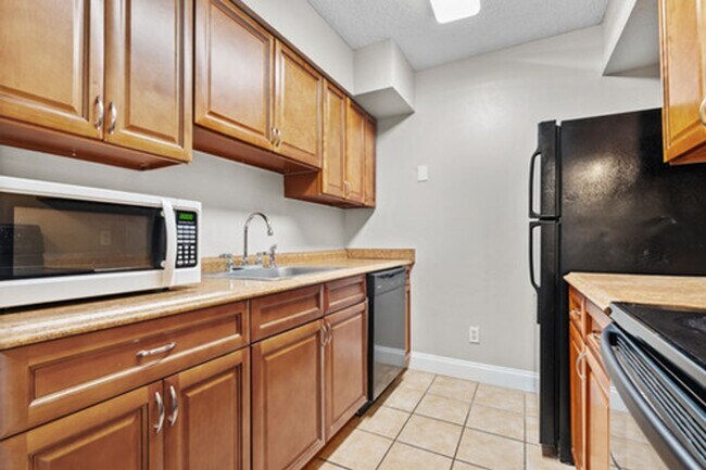 Building Photo - Serravella - 375-204