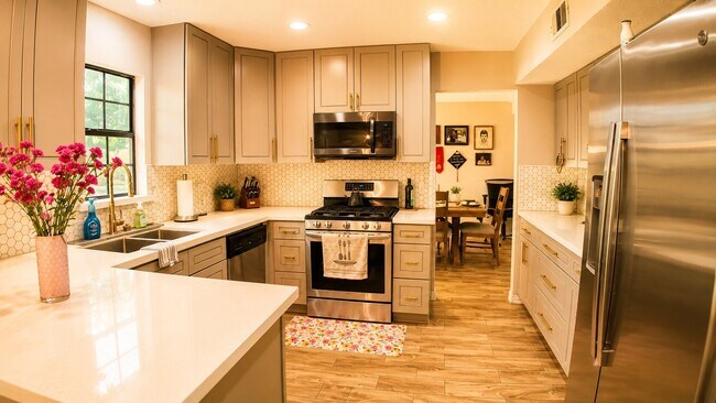Building Photo - 20434 Blue Juniper Dr