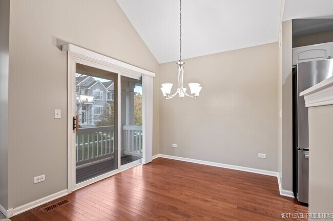 Building Photo - 24618 George Washington Dr