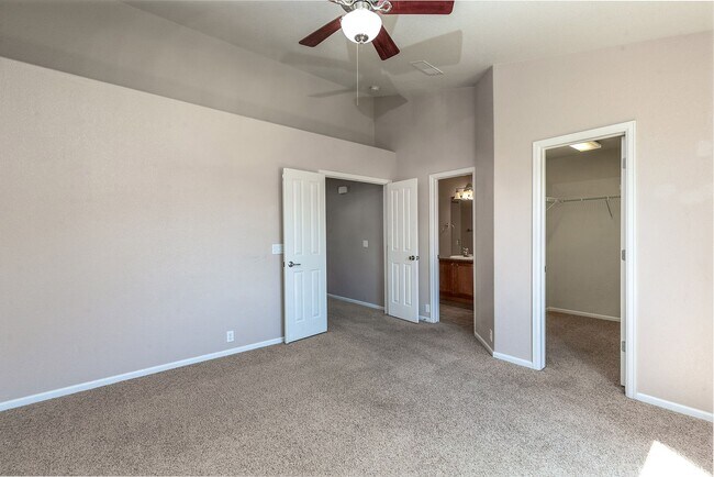 Building Photo - 7230 Red Sand Grove