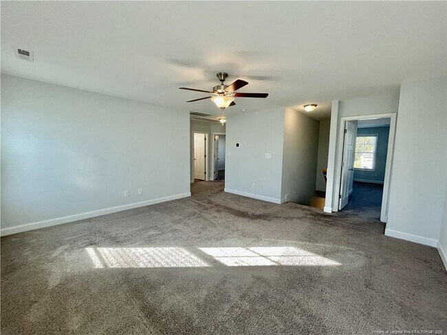 Building Photo - 5137 Thruway Rd