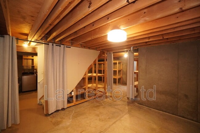 Building Photo - 9521 Joyce Ln