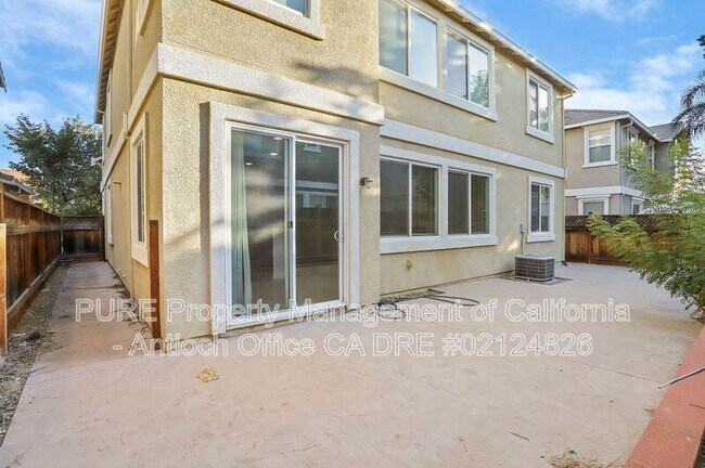 Building Photo - 2446 Mojave Dr
