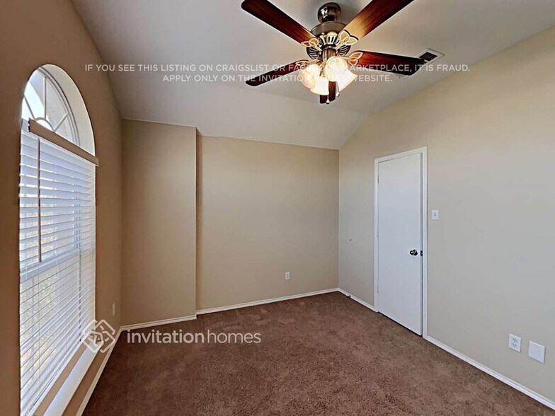 Building Photo - 12204 Shadow Wood Trail