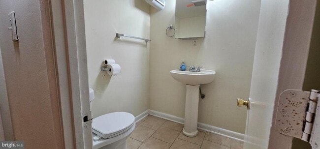 Building Photo - 4031 Greenmount Ave