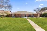 Building Photo - 3400 Newkirk Dr