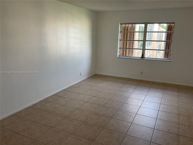 Building Photo - 251 Berkley Rd