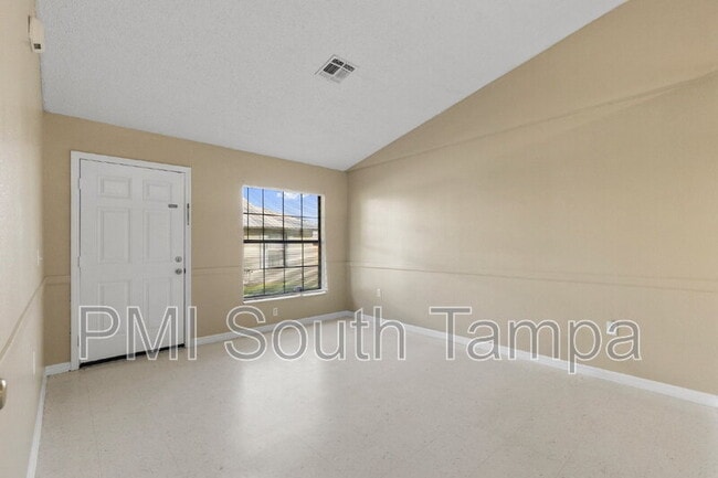 Building Photo - 9926 US-98