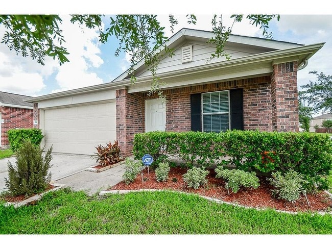 Building Photo - 21402 Doral Rose Ln