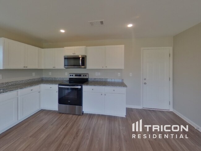 Building Photo - 531 Bella Casa Run