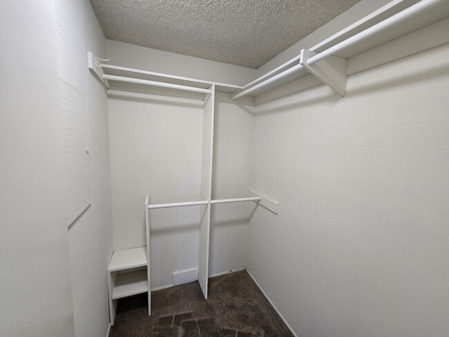 Building Photo - 3 bedroom, 2 bath home in the Balboa Towers Complex