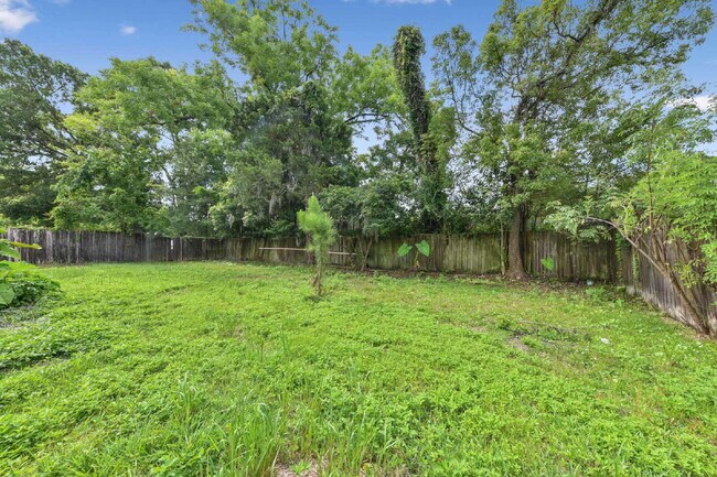 Building Photo - Renovated 3-Bedroom Home in the Heart of Murray Hill!