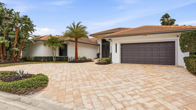 Building Photo - 11180 Isle Brook Ct