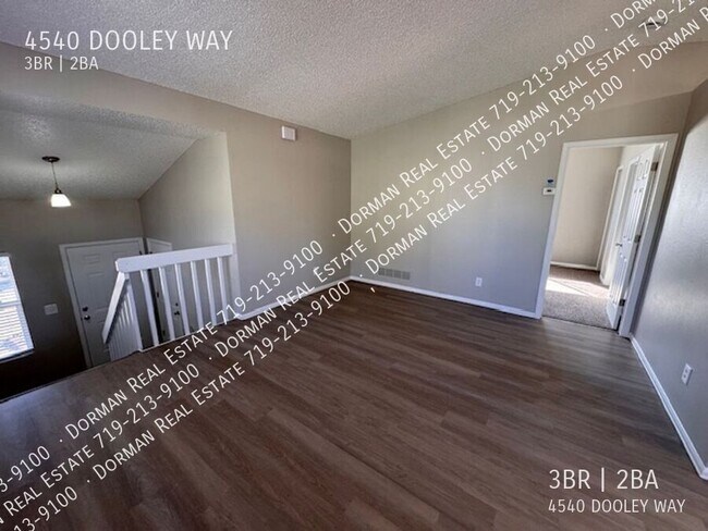 Building Photo - 4540 Dooley Way