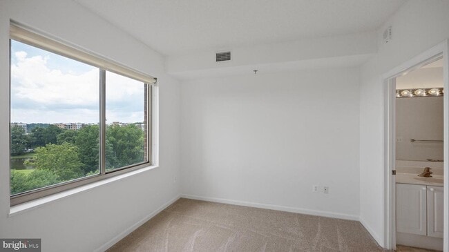 Building Photo - 3100 N Leisure World Blvd