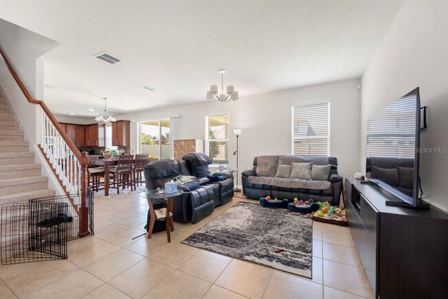Building Photo - 5115 Longmeadow Park St