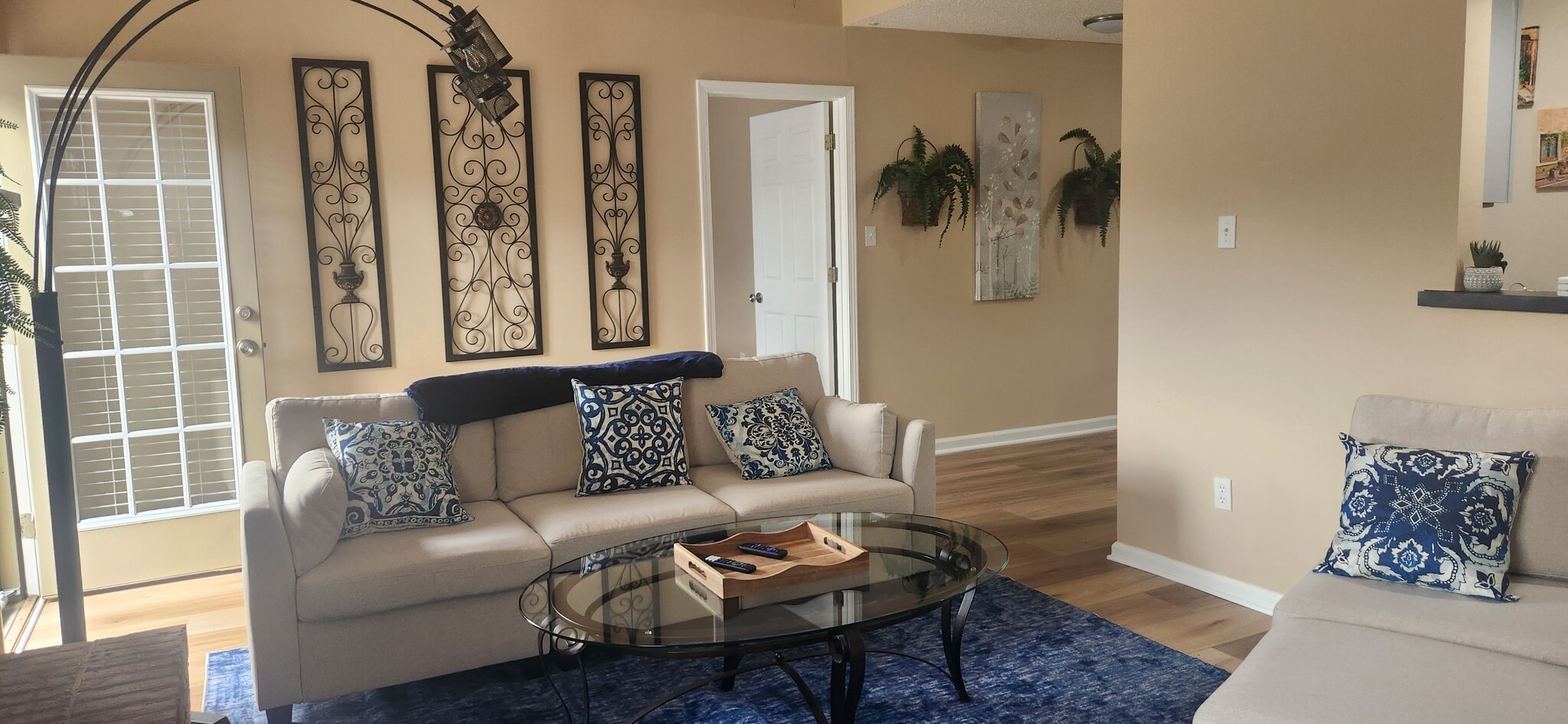 Living room - 7944 Jenhurst Way