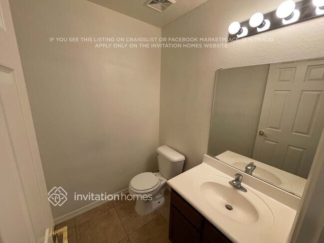 Building Photo - 42939 W Jeremy St