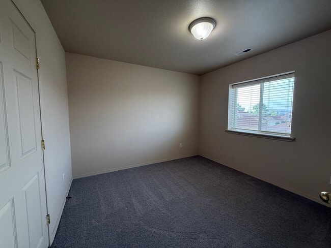 Building Photo - Mediterranean Village Condo