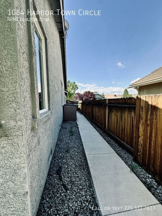 Building Photo - 1064 Harbor Town Cir
