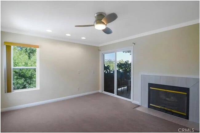 Building Photo - 74 Corniche Dr