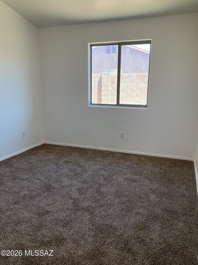 Building Photo - 3595 S Desert Promenade Rd
